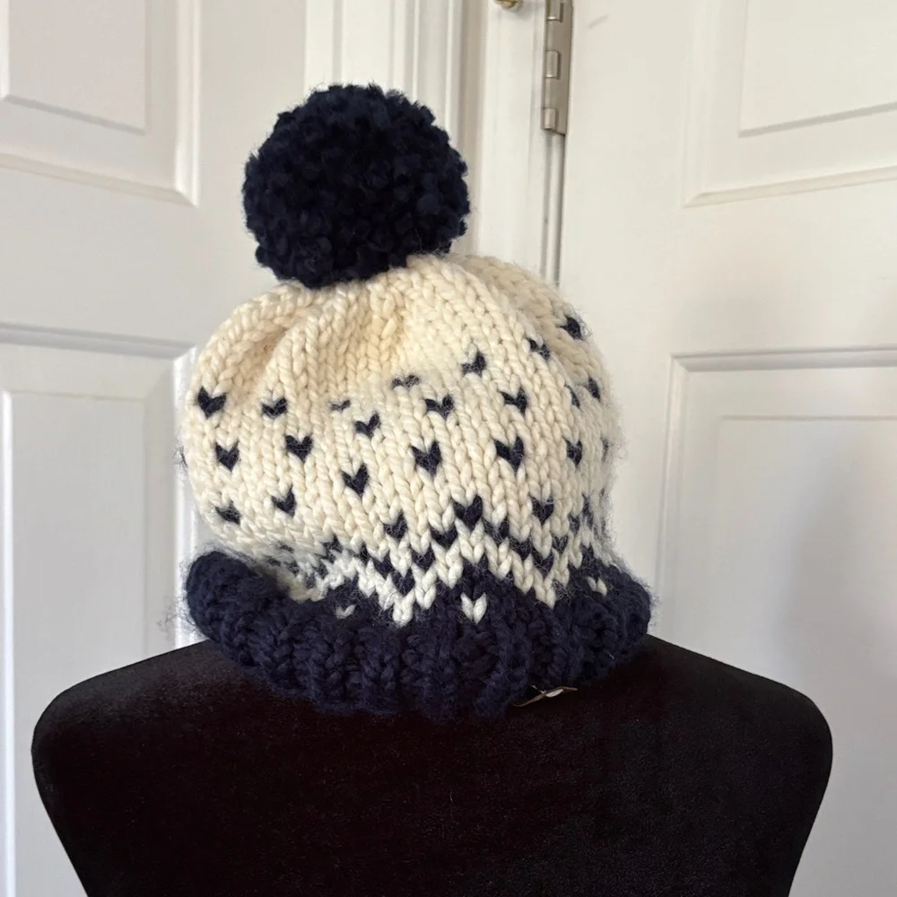 Ardiak Cozy Knit Pom-Pom Beanie for Kids - Navy and Cream
